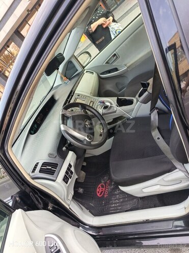 Toyota Prius 2013, 224,000 km - 1.8 l - Bakı