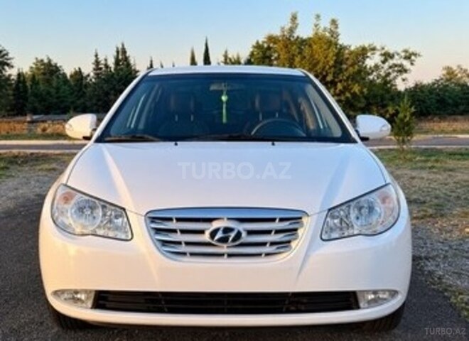Hyundai Elantra 2009, 280,752 km - 1.6 л - Qusar