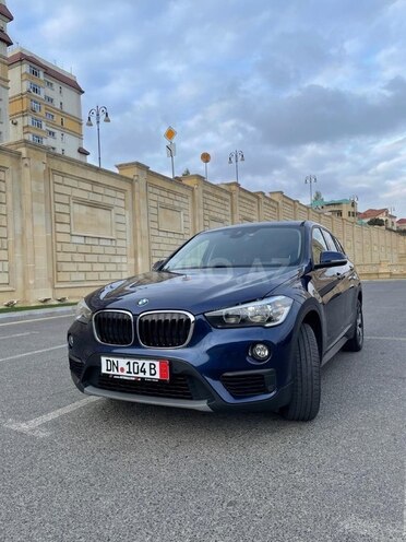 BMW X1 2017, 282,000 km - 2.0 l - Bakı