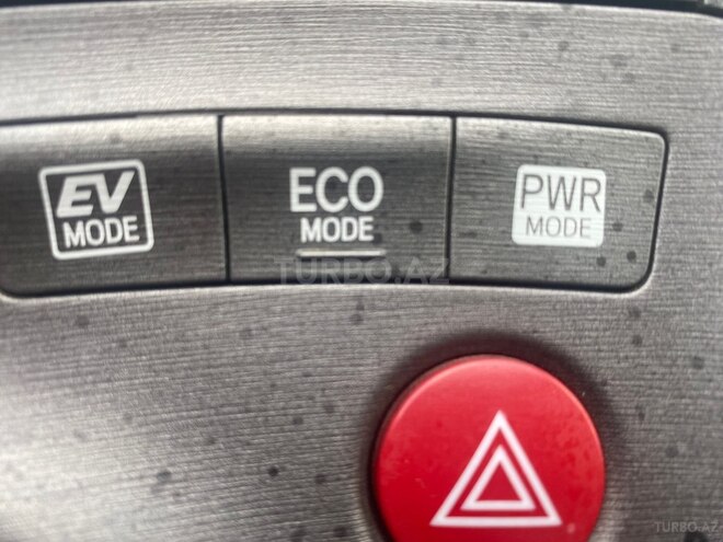 Toyota Prius 2013, 402,100 km - 1.8 l - Gəncə