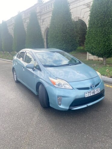 Toyota Prius 2013, 402,100 km - 1.8 l - Gəncə