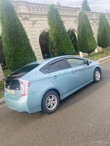 Toyota Prius 2013, 402,100 km - 1.8 l - Gəncə