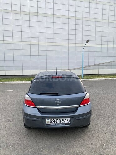 Opel Astra 2004, 370,000 km - 1.4 l - Göyçay