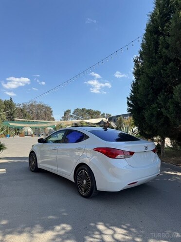 Hyundai Elantra 2011, 322,000 km - 1.8 l - Şirvan