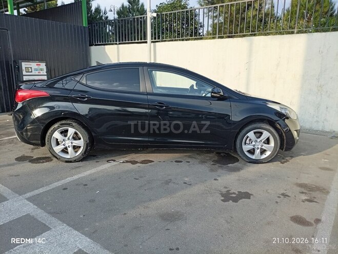 Hyundai Elantra 2011, 137,000 km - 1.8 l - Bakı