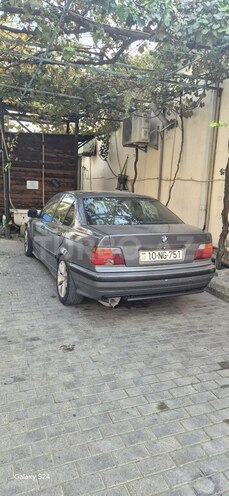 BMW 320 1993, 298,755 km - 2.0 л - Bakı