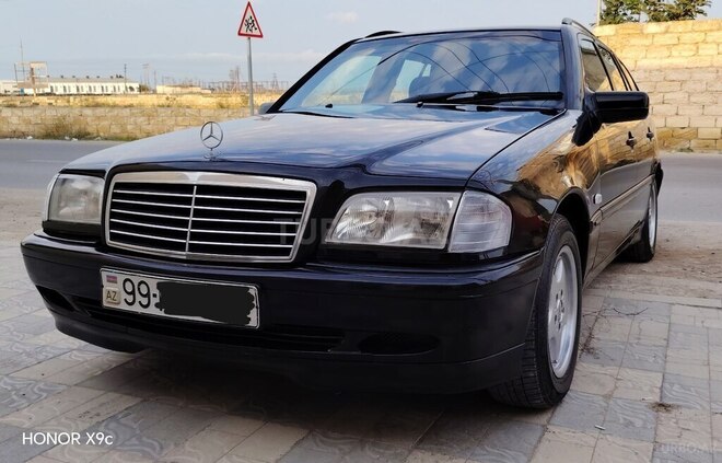 Mercedes C 180 1999, 395,000 km - 1.8 л - Bakı