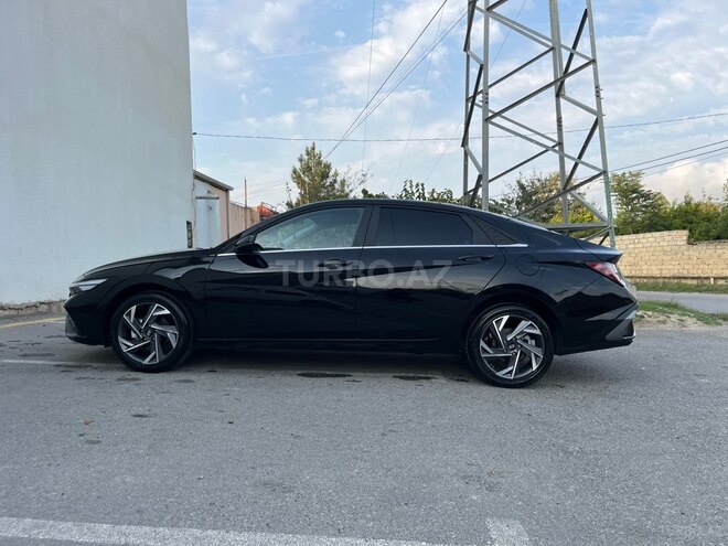 Hyundai Elantra 2024, 26,000 km - 1.6 л - Bakı