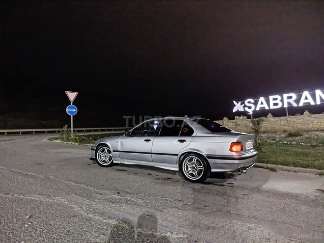 BMW 318 1993, 443,049 km - 1.8 l - Şabran