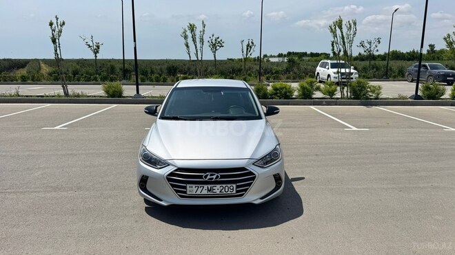 Hyundai Avante 2016, 322,000 km - 1.6 л - Bakı
