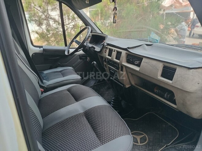 GAZ 33021 2002, 350,000 km - 2.5 l - Ucar