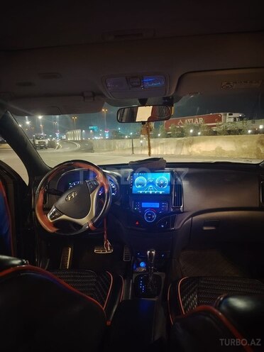 Hyundai i30 2010, 329,532 km - 1.6 л - Bakı