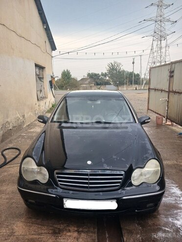 Mercedes C 200 2002, 628,171 km - 2.2 l - Lənkəran