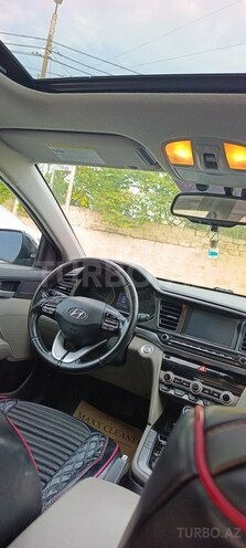 Hyundai Elantra 2019, 97,000 km - 2.0 l - Bakı