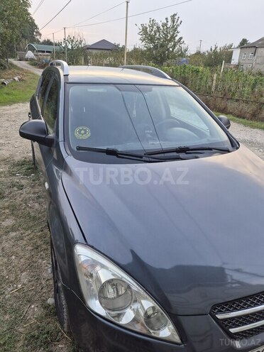 Kia  2008, 351,000 km - 1.6 l - Xaçmaz