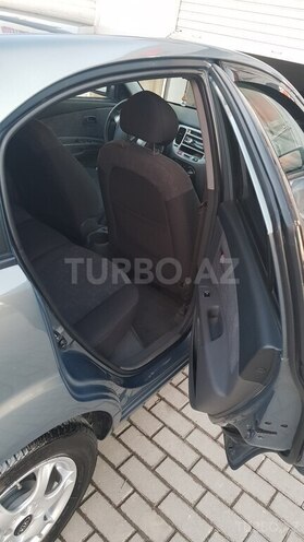 Kia Rio 2006, 310,000 km - 1.4 l - Şirvan