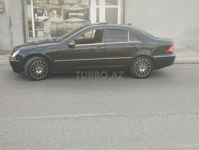 Mercedes C 240 2004, 390,267 km - 2.6 l - Bakı