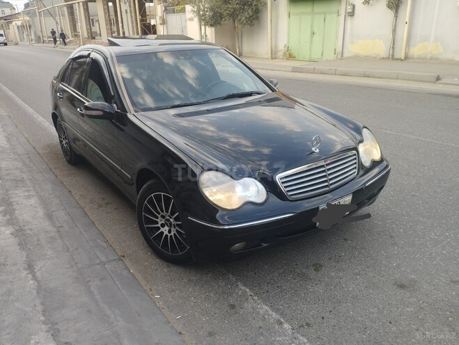 Mercedes C 240 2004, 390,267 km - 2.6 l - Bakı