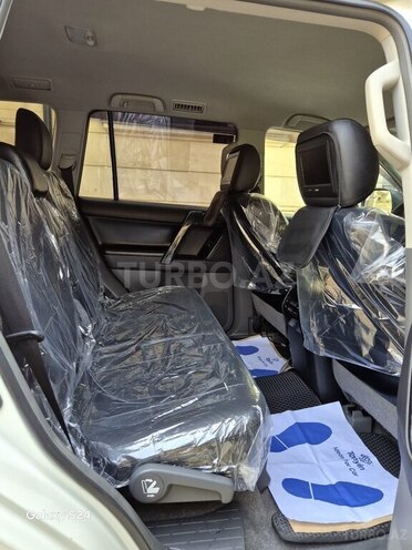Toyota Land Cruiser Prado 2010, 154,000 km - 2.7 l - Bakı