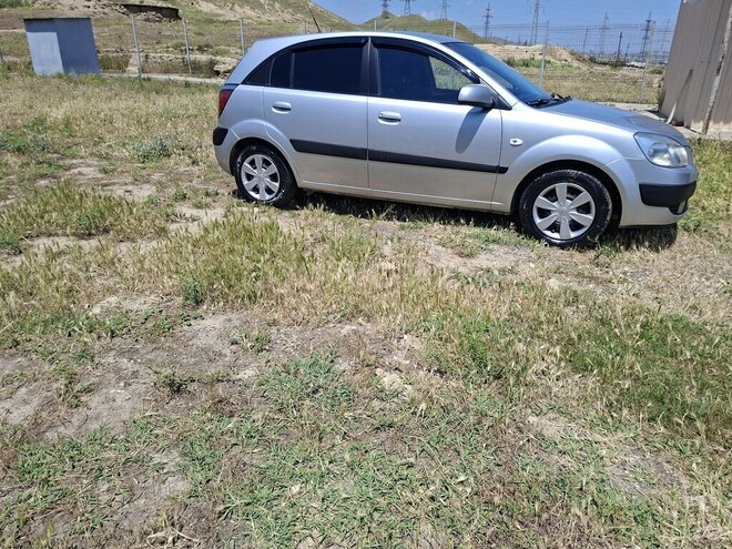 Kia Rio 2006, 260,000 km - 1.5 l - Bakı