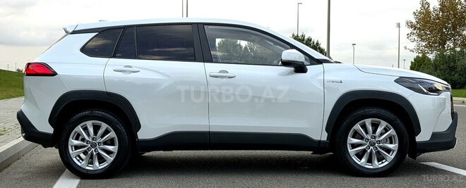 Toyota Corolla Cross 2024, 22,000 km - 2.0 l - Bakı