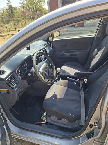 Kia Rio 2006, 260,000 km - 1.5 l - Bakı