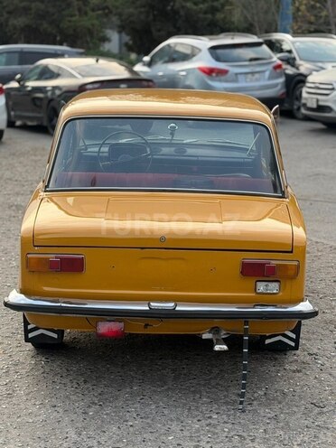 LADA (VAZ) 21011 1985, 95,000 km - 1.3 л - Bakı