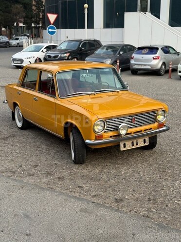 LADA (VAZ) 21011 1985, 95,000 km - 1.3 л - Bakı