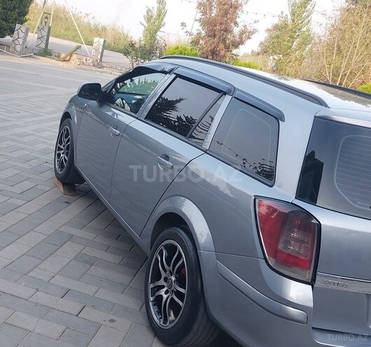 Opel Astra 2010, 249,000 km - 1.3 л - Saatlı