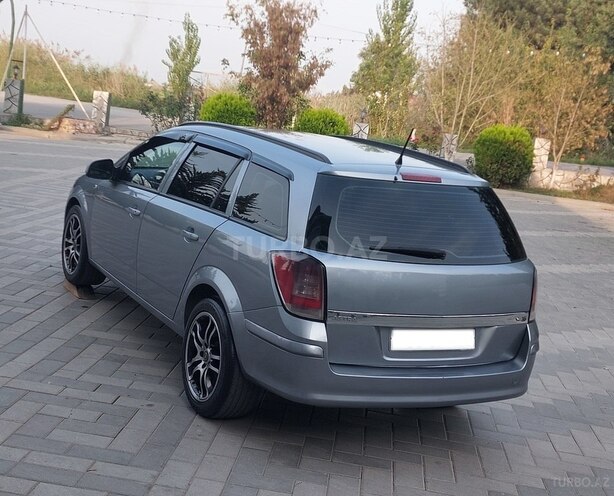 Opel Astra 2010, 249,000 km - 1.3 л - Saatlı