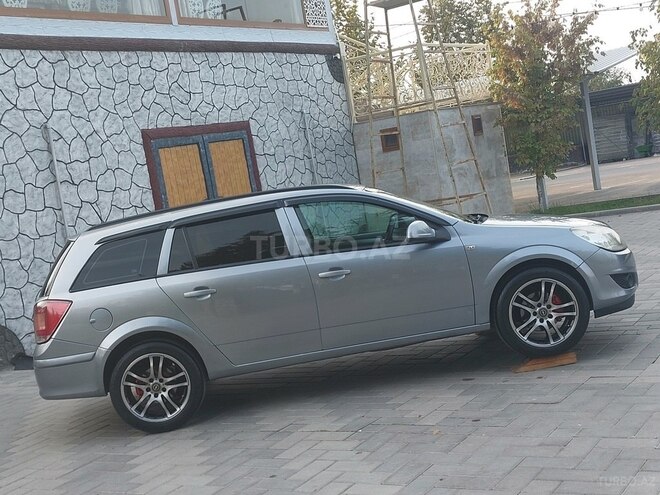 Opel Astra 2010, 249,000 km - 1.3 л - Saatlı