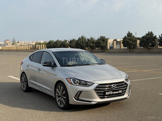 Hyundai Avante 2016, 230,000 km - 1.6 л - Bakı