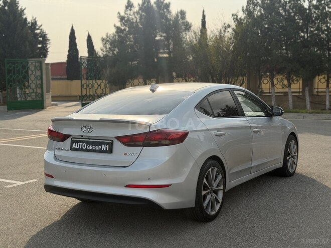 Hyundai Avante 2016, 230,000 km - 1.6 л - Bakı