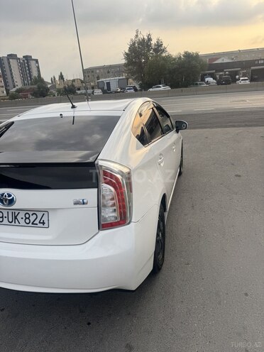 Toyota Prius 2015, 154,903 km - 1.8 л - Bakı