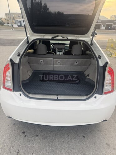 Toyota Prius 2015, 154,903 km - 1.8 л - Bakı