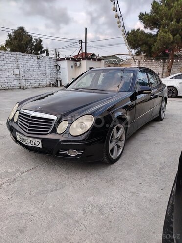 Mercedes E 350 2006, 328,500 km - 3.5 l - Bakı
