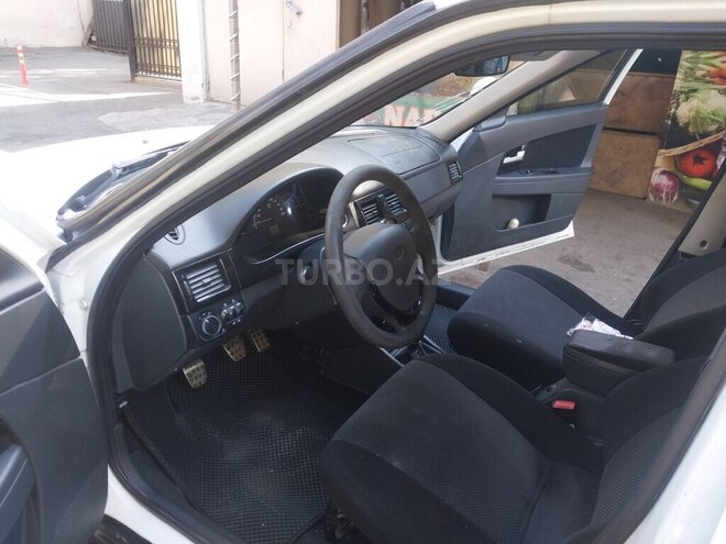 LADA (VAZ) Priora 2013, 256,387 km - 1.6 л - Bakı