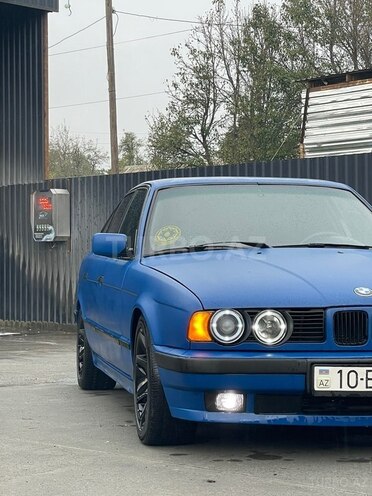 BMW 525 1988, 444,400 km - 2.5 l - Balakən