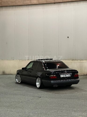 Mercedes 220 E 1995, 500,000 km - 2.2 l - Bakı