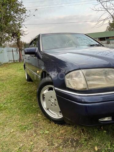 Mercedes C 200 1995, 425,369 km - 2.0 l - Qəbələ