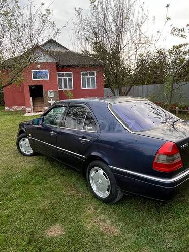 Mercedes C 200 1995, 425,369 km - 2.0 l - Qəbələ