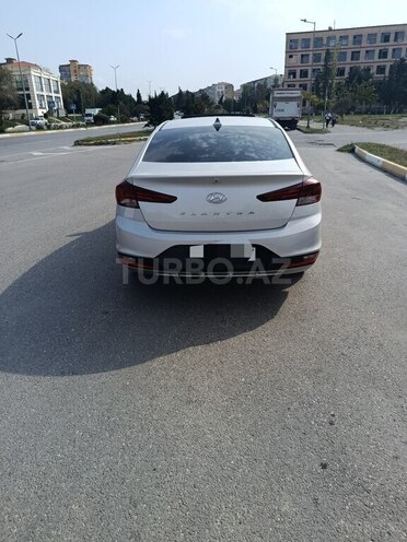 Hyundai Elantra 2019, 140,000 km - 2.0 л - Sumqayıt