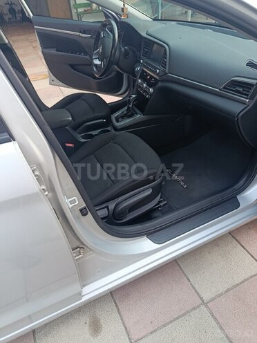 Hyundai Elantra 2019, 140,000 km - 2.0 л - Sumqayıt