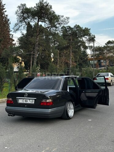 Mercedes 220 E 1995, 500,000 km - 2.2 l - Bakı
