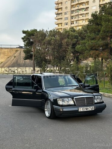 Mercedes 220 E 1995, 500,000 km - 2.2 l - Bakı