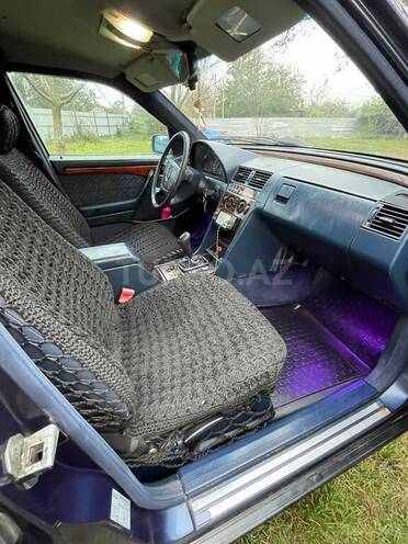 Mercedes C 200 1995, 425,369 km - 2.0 l - Qəbələ