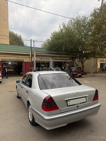 Mercedes C 180 1999, 242,000 km - 1.8 l - Ağcabədi