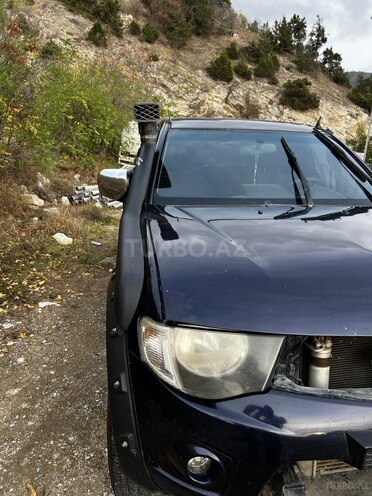 Mitsubishi L200 2014, 350,000 km - 2.5 l - Laçın