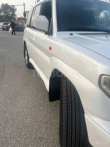 Mitsubishi Pajero io 1999, 330,000 km - 1.8 l - Şirvan