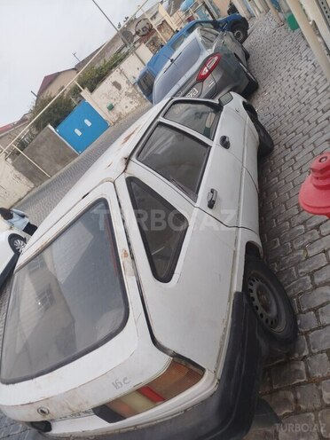 IJ 2126 Oda 2002, 270,000 km - 1.7 l - Bakı
